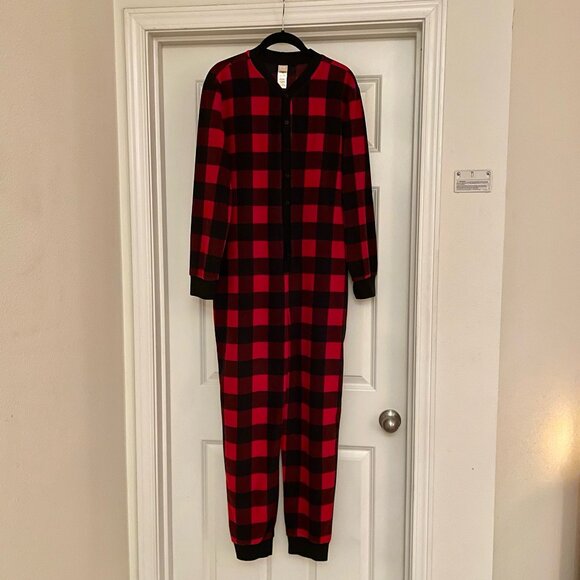 Pottery Barn Teen Red Buffalo Onesie - M/L - NWOT - Picture 1 of 8
